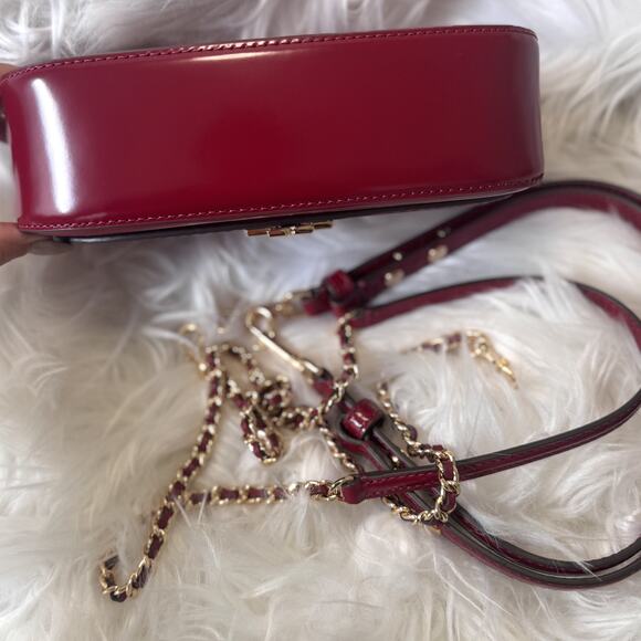 NEW $575 Tory Burch Britten Crossbody Shoulder Convertible Clutch Leather Red - Picture 7 of 7